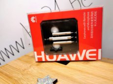 Huawei earphones goudkleurig with remote & micro